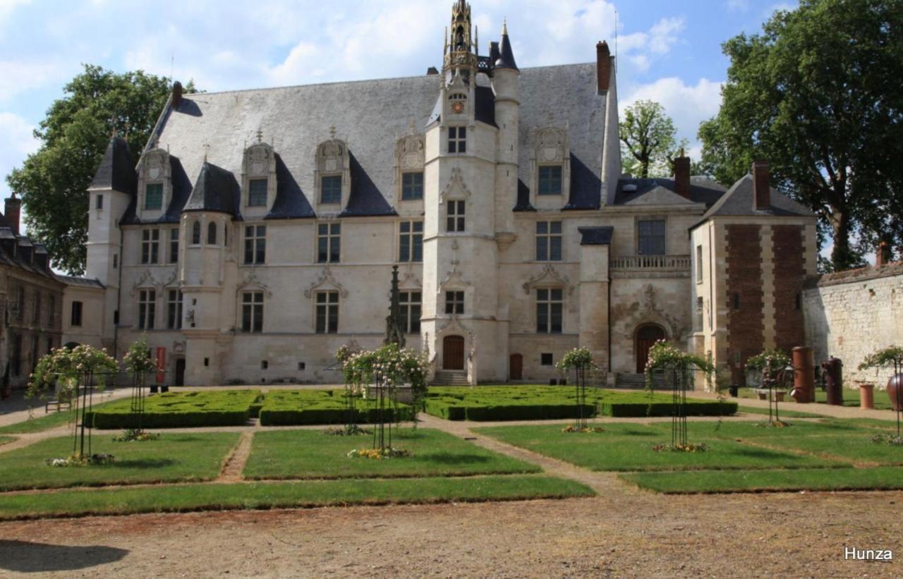 Joli Hyper Centre De Beauvais